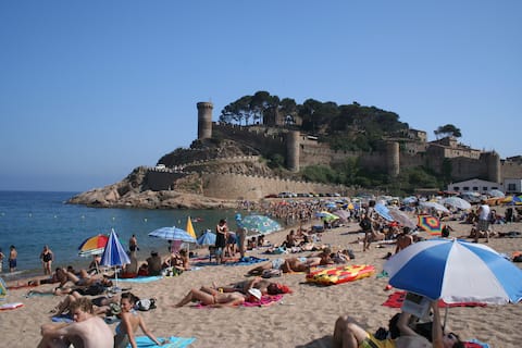 Top Airbnb: Apartment 150 meters from the beach en Tossa De Mar