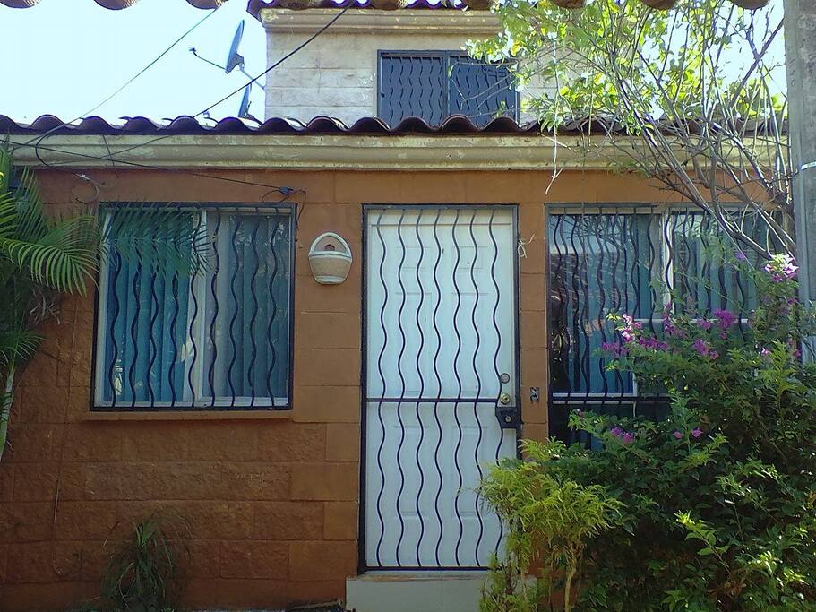 Fachada Frontal