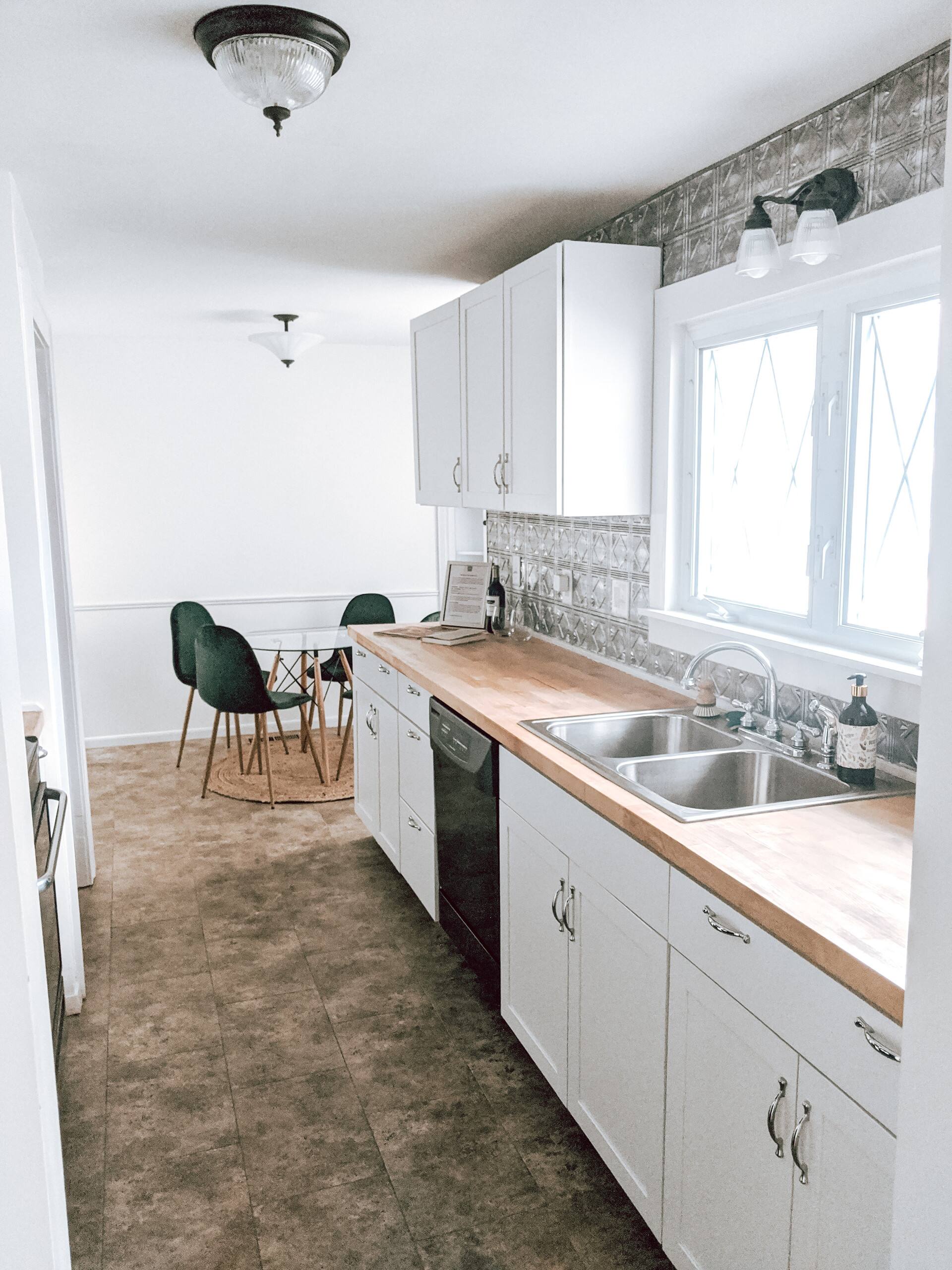 Newly updated DouglasPlace - near downtown Findlay