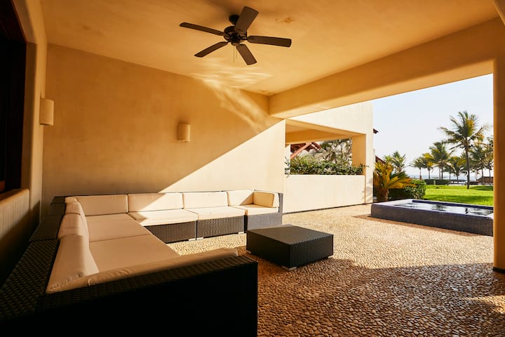 “Villa Sonrisa” E17 - Playa Blanca