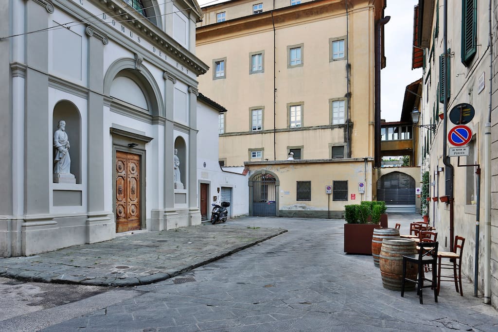 Piazza San Pier Forelli