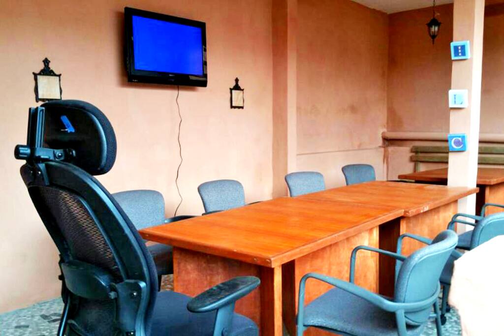 CONFERENCE SPACE