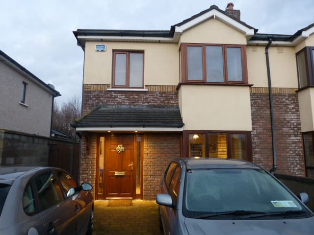 Cosy, Spacious, Private Home in Straffan village