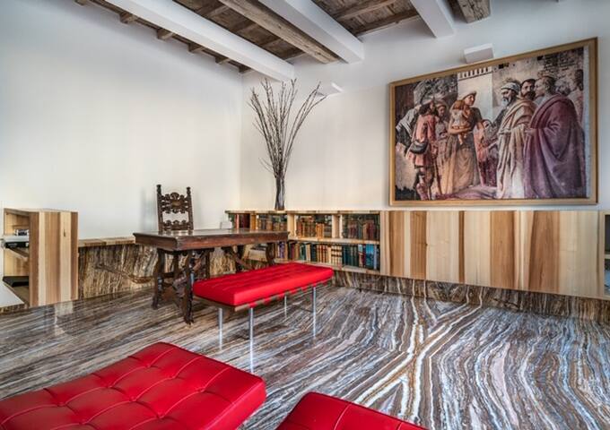 ★ Florence Oltrarno Beautiful Apt with Balcony