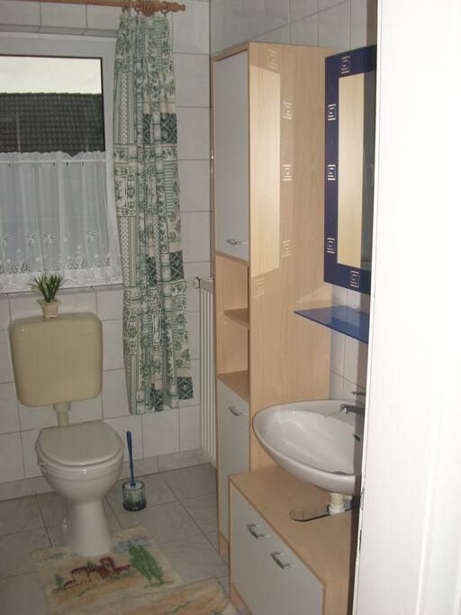 Bad mit Wanne