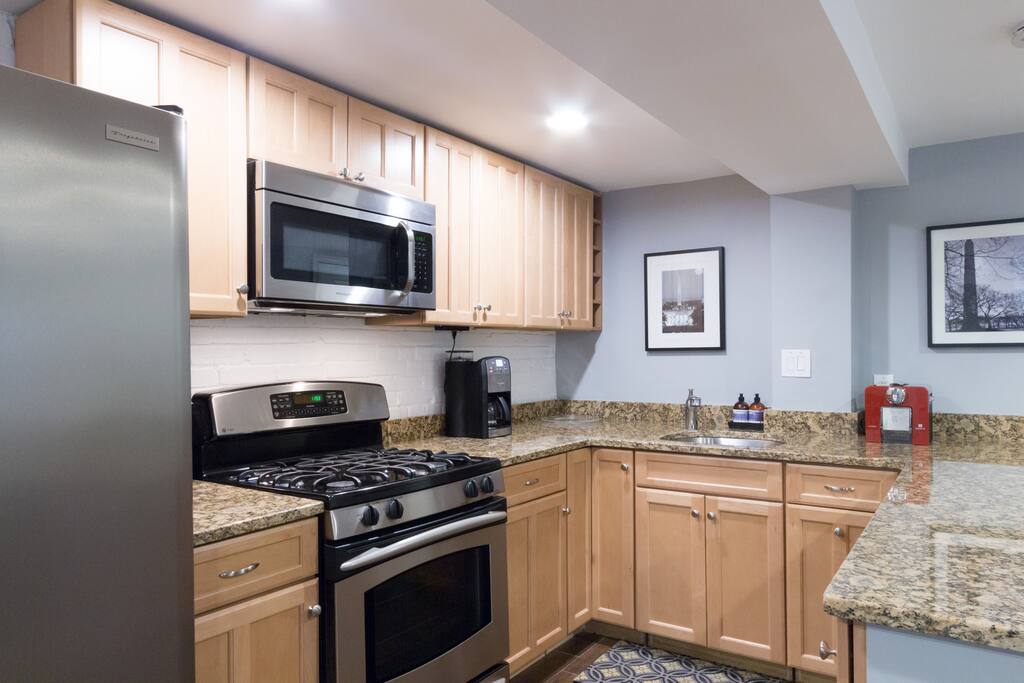 Brand new kitchen with granite countertops and stainless appliances!