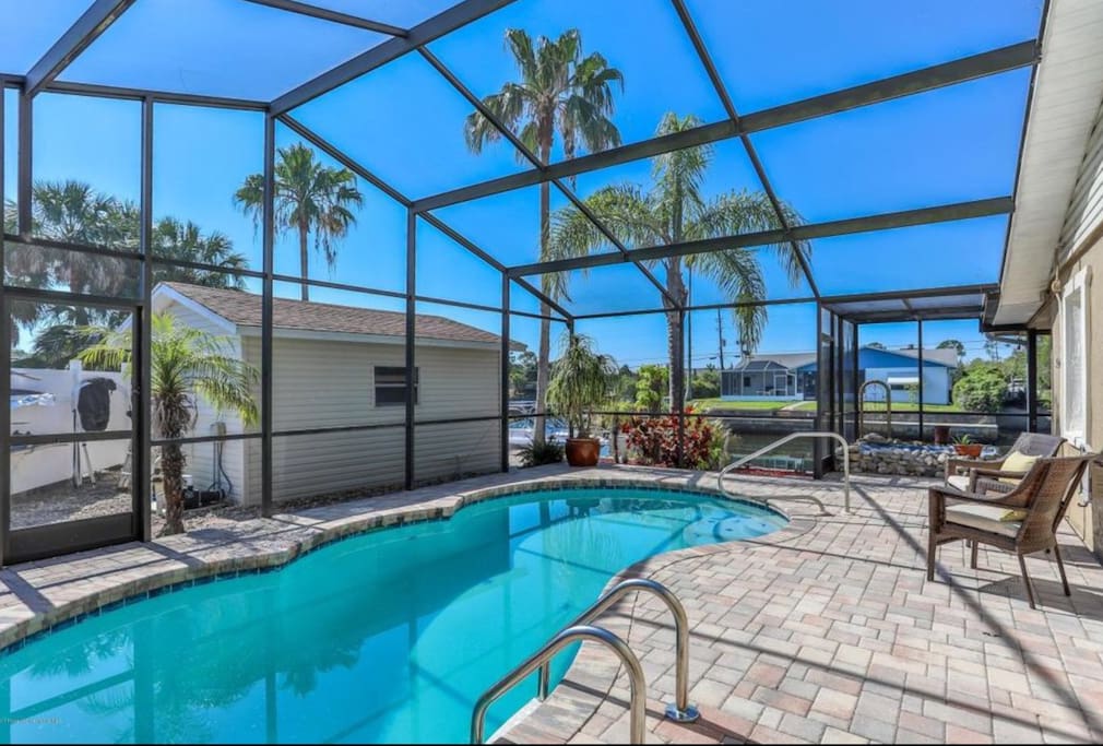 Screened Pool