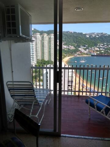 LINDO Y ACOGEDOR DEPARTAMENTO CON VISTA AL MAR