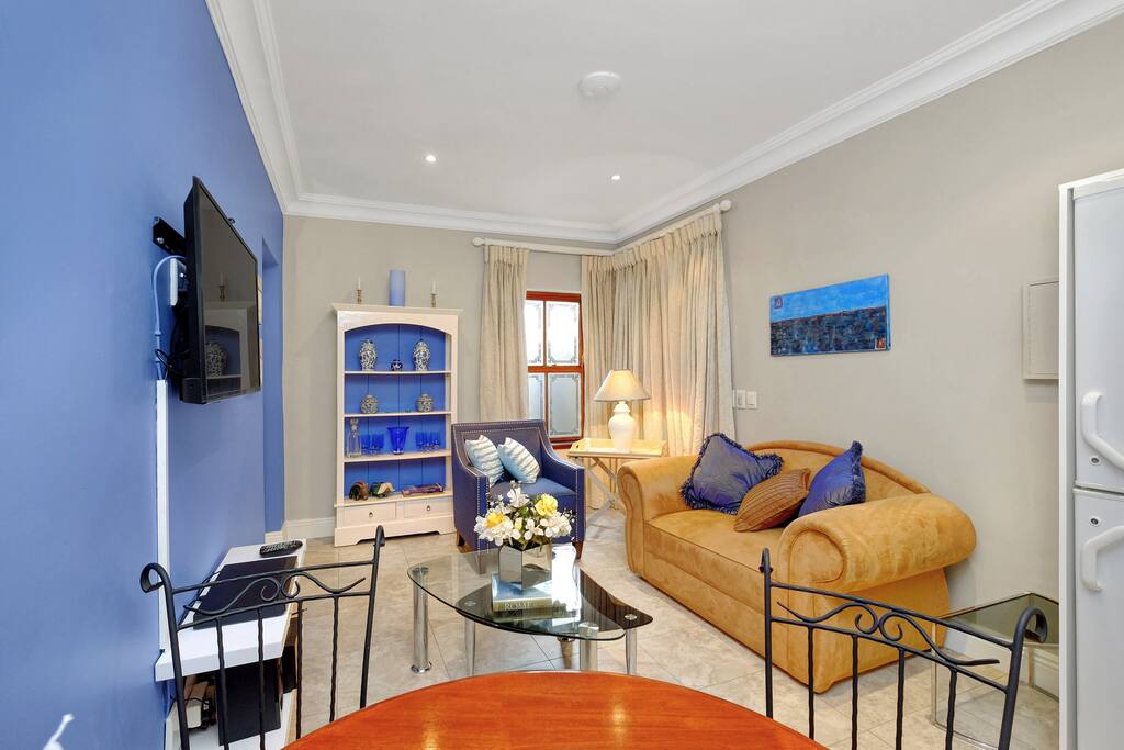 Private lounge and dining area combined.Including TV, satellite connected and DVD/CD player.