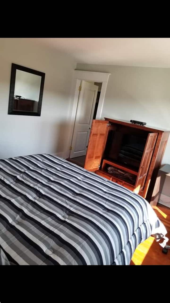 ห้องนอน 2 (Bedroom 2)