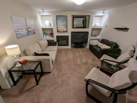 Successful Airbnb property: Quiet Suite | Private Entrance | Great Location in Greater Vancouver