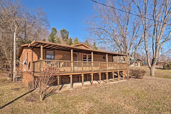 Airbnb Derby Vacation Rentals Places To Stay Indiana
