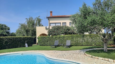 Popular Airbnb listing: 1 Lovely place in Bale in Gajana