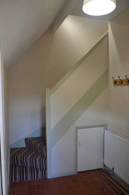 Internal stairs to 1st floor