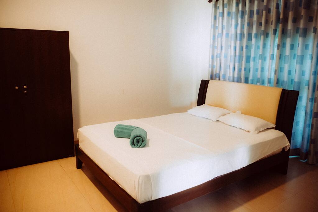 Calm Garden bed room #01.