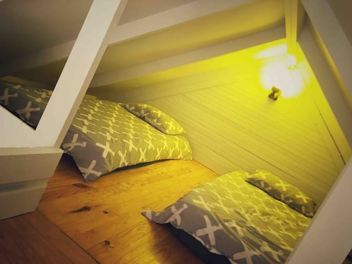 This dorm room will suit children, adults can not stand up! Very low ceiling! 