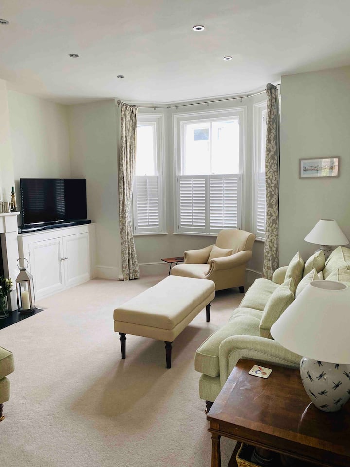 3 Bedroom House (2x King&1xsingle Bed)entire House - Tonbridge