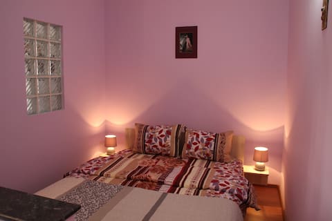 Lavender Style Apartment