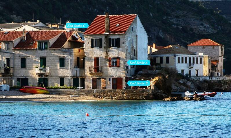 Apartment kod Senke "B" Komiža,island Vis,Croatia.