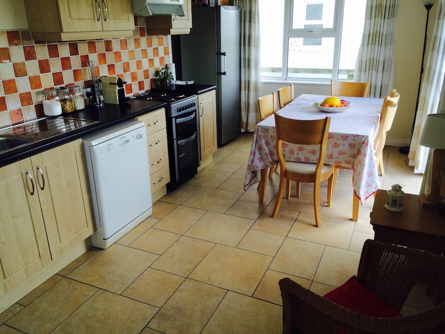 Fully furnished kitchen with all appliances