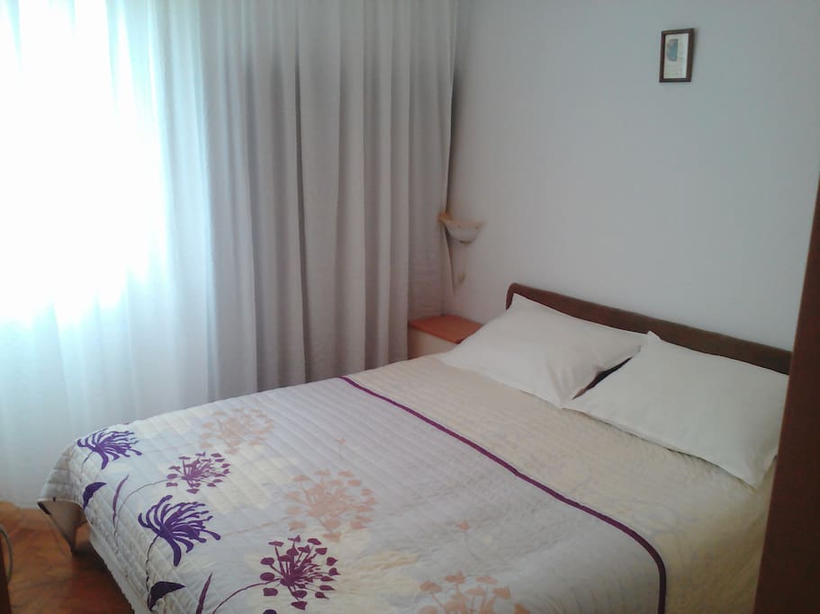 Bedroom with a double bed