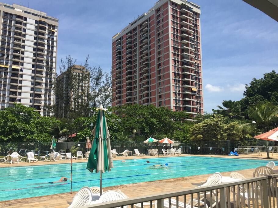 Piscina do clube