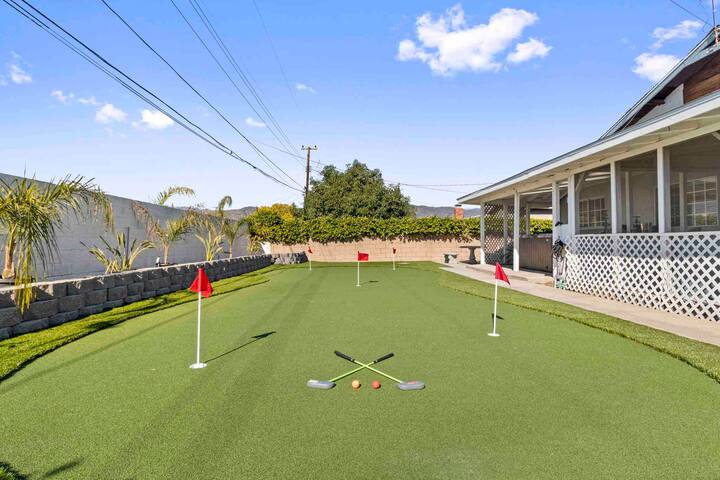 Charming 5 Bdrm Home with a Putting Green