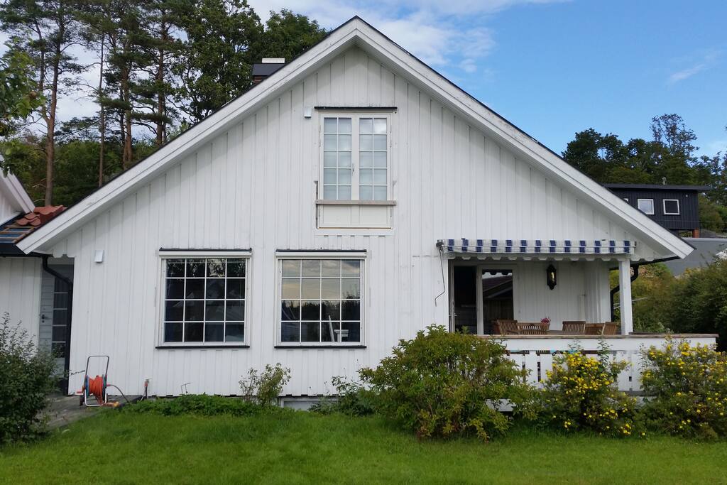 Huset forfra