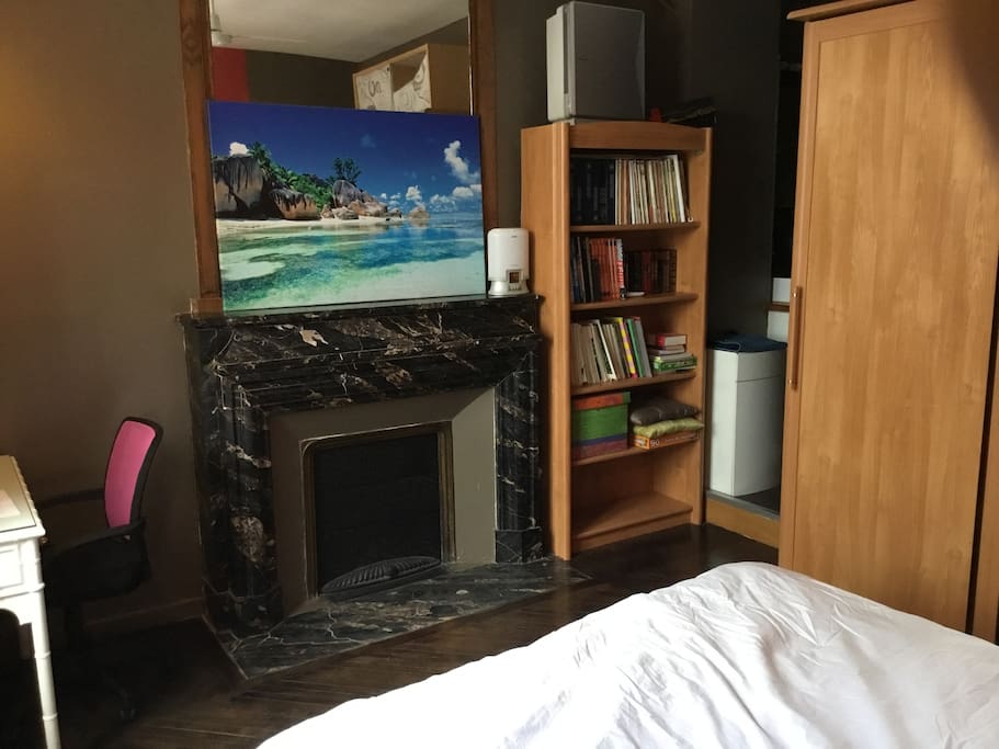 chambre deuxième vue depuis le lit