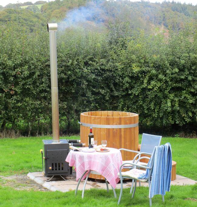 Hot tub heaven!