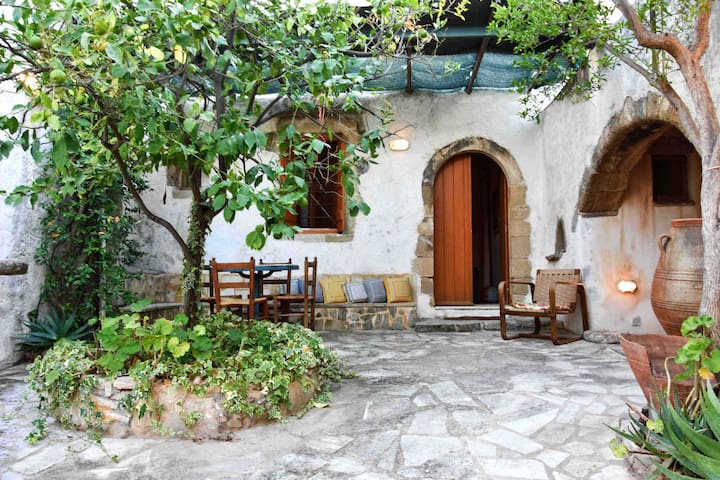 Violetta Studio - Apartments II
