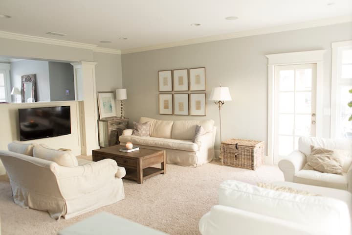 Luxury 6br Retreat Near Ou Campus | Parking, Wi-fi - Norman, OK
