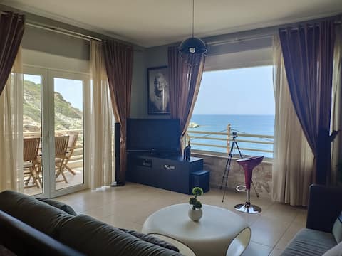 Successful Airbnb property: Luxury Seaside & Spacious House in Mades Crete in Δήμος Μαλεβιζίου