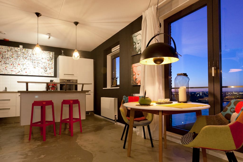 The dining & kitchen area