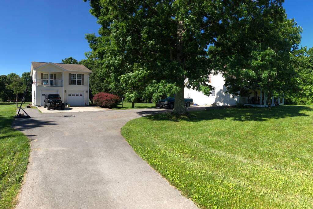 Driveway and appartment