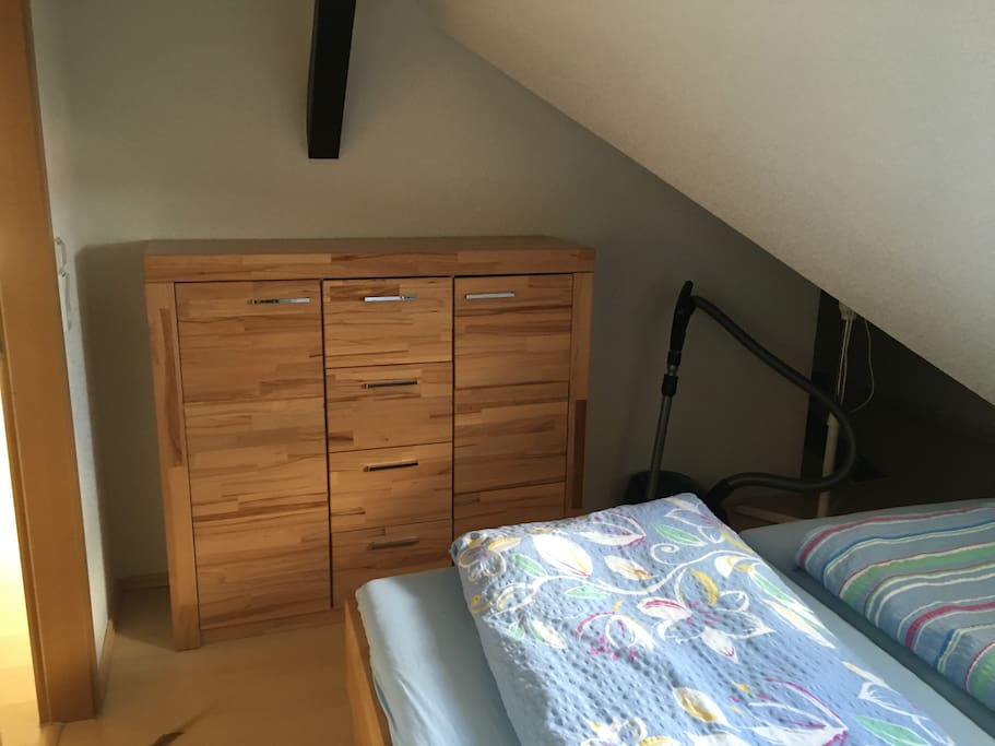 Schrank im Schlafraum