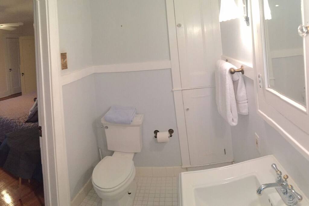 Master bath 2