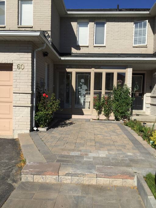 Eglinton And Warden Rooms For Rent Eglinton And Warden Rooms For Rent