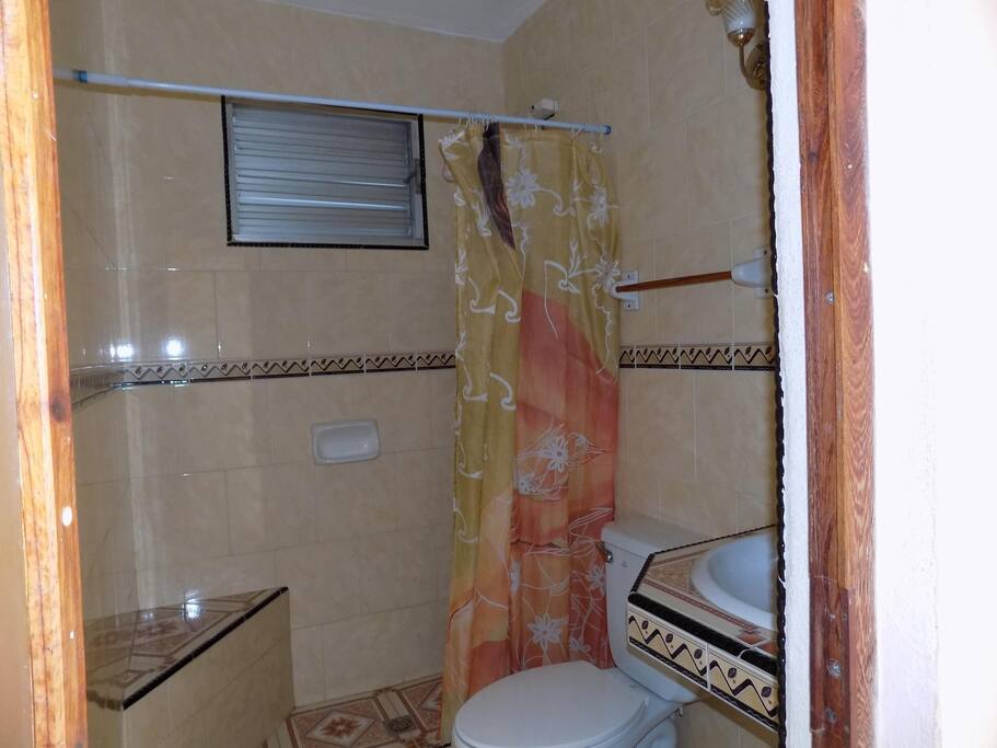 Habitación 1. Baño