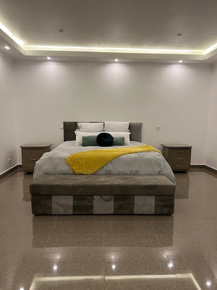 غرفة النوم 1