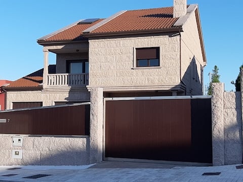 MODERN HOUSE IN VILAGARCIA