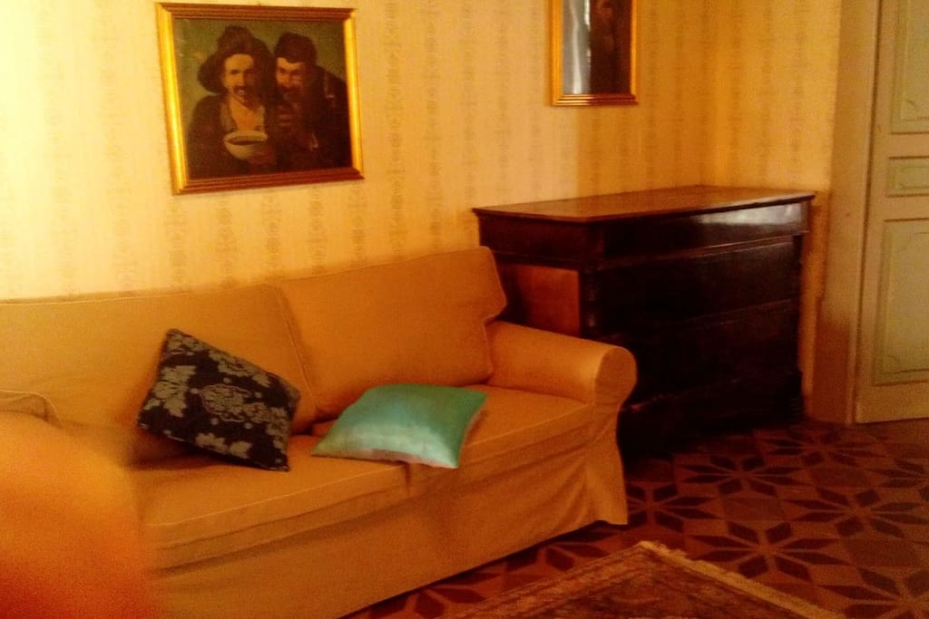 salone