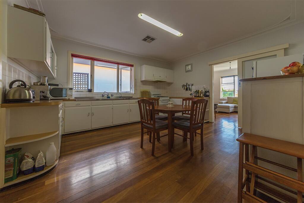 great homey kitchen