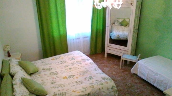 საძინებელი 2