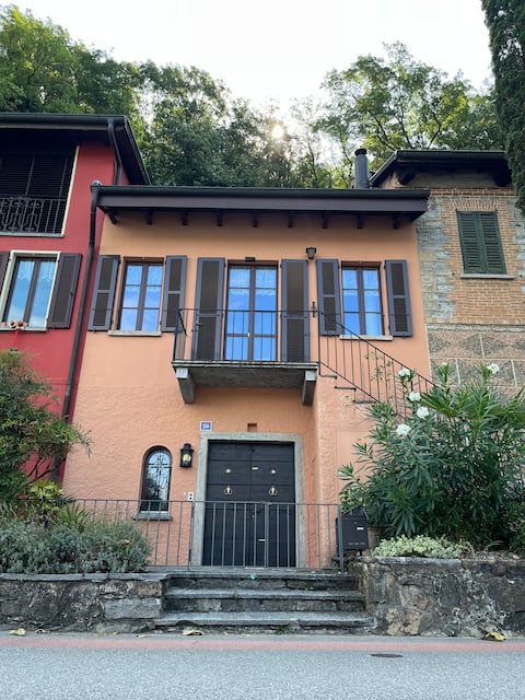 Casa Tamara-Rustikales Haus am See