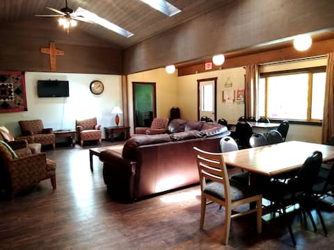 The Lodge with Lake Access