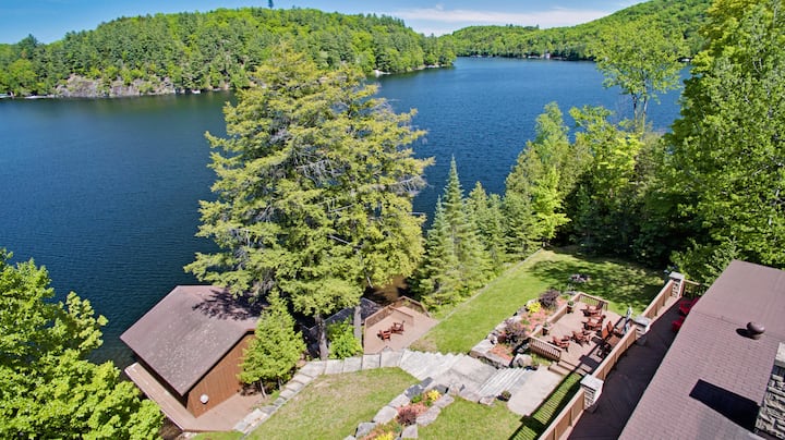 Gem at Beautiful Lake of Bays