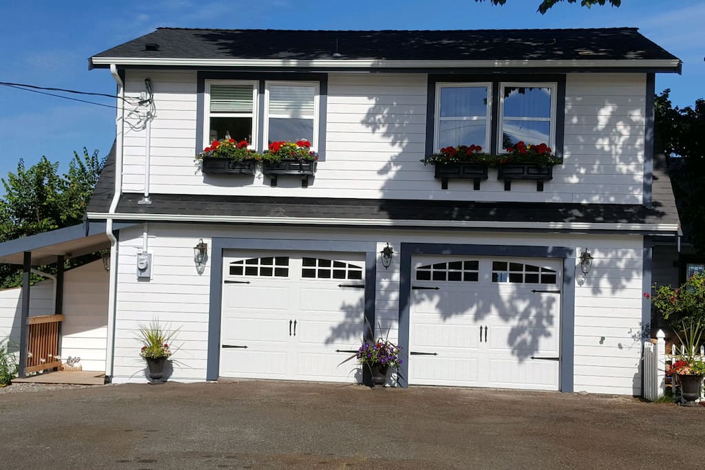 Carriage House
