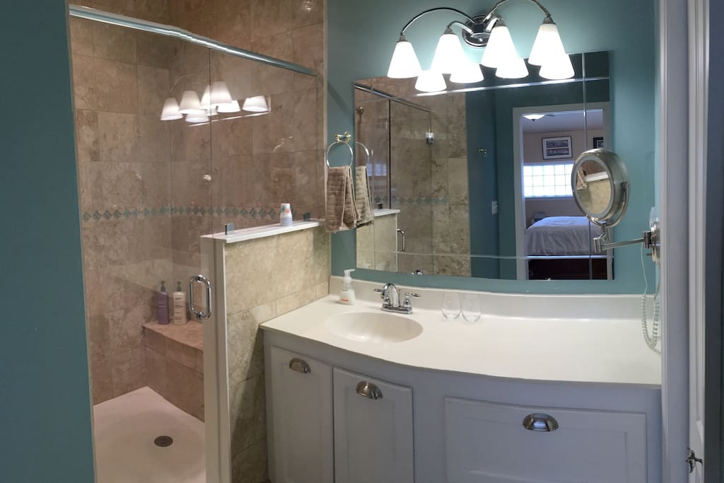 Bath w/ Large Shower