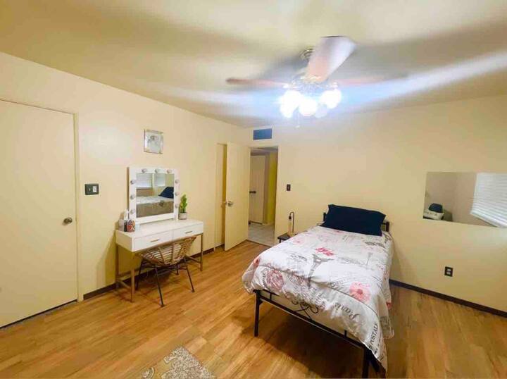 Sun City Holiday Rentals & Homes Arizona, United States Airbnb